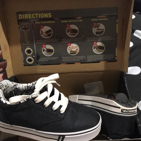 boys heelys size 13